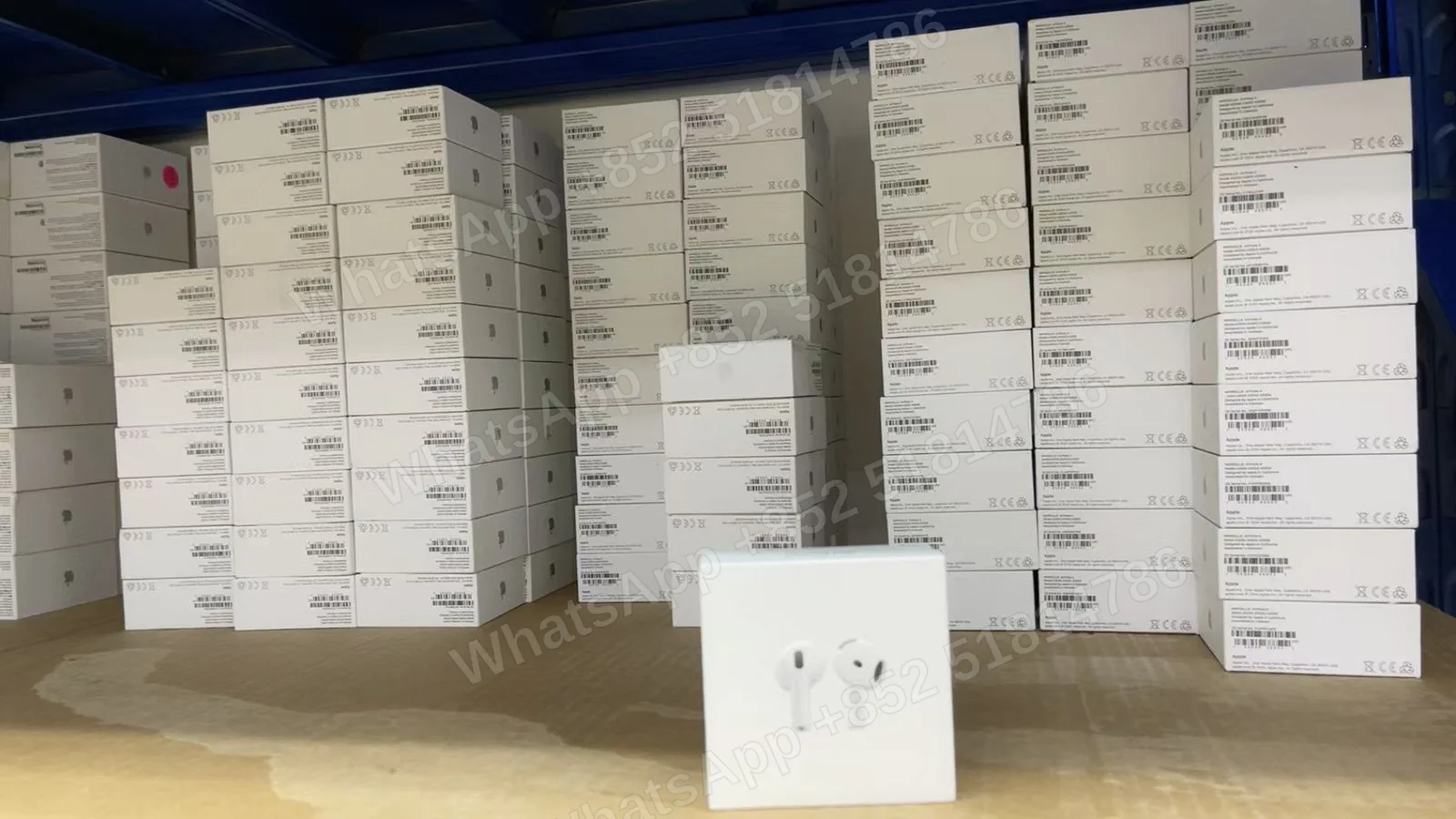 WTS Usa AirPods 4 P63/P93 - LiuDao stock photo 1