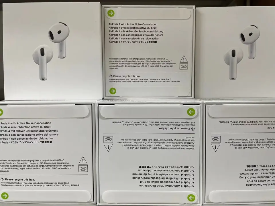 AirPods-Brand new-AirPods 4（2024）ANC-不分-A3055 A3056 A3059-LL-A-不分-Not Activate - LiuDao AirPods stock photo 1