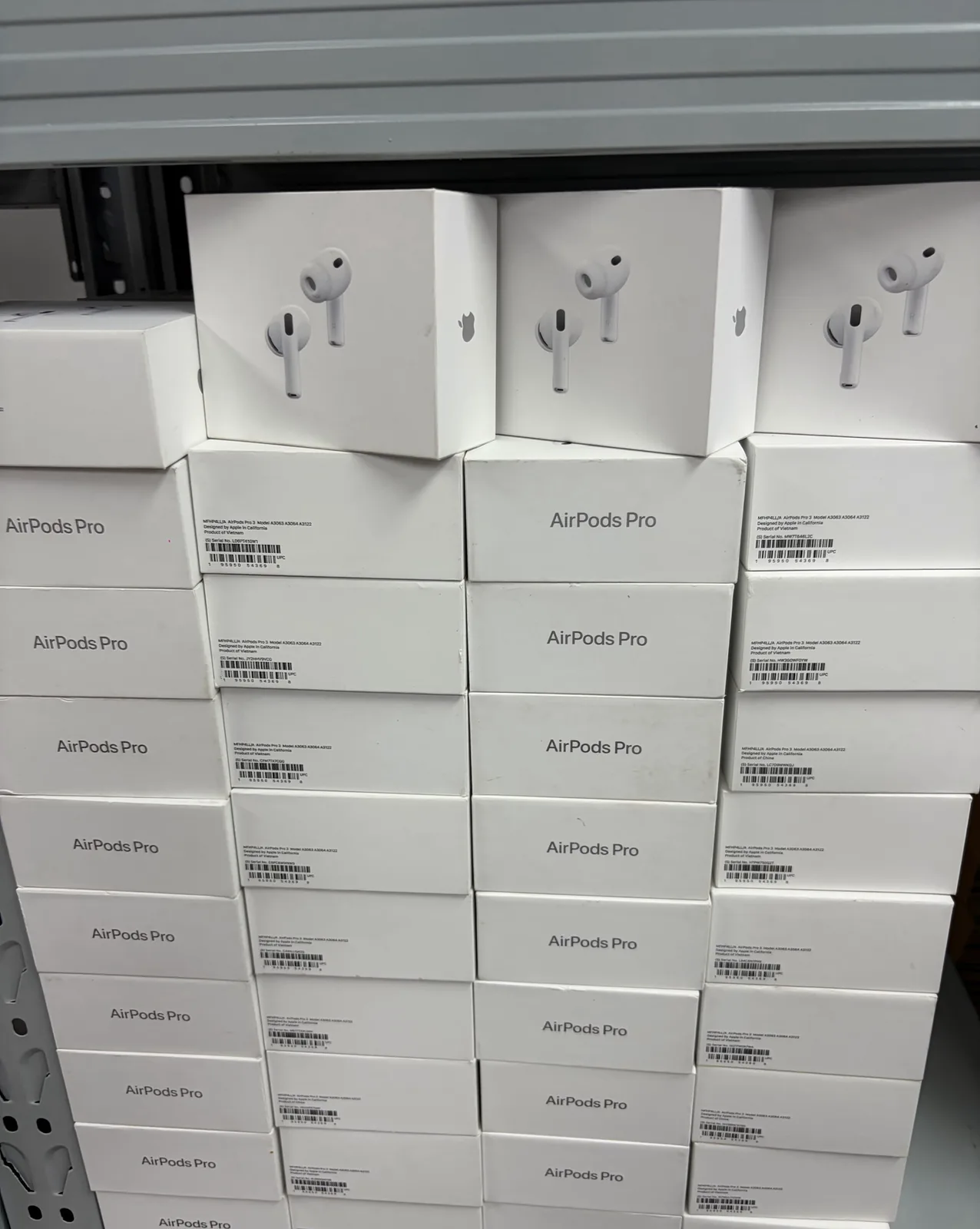 AirPods pro3 HP4 - LiuDao AirPods stock photo 1