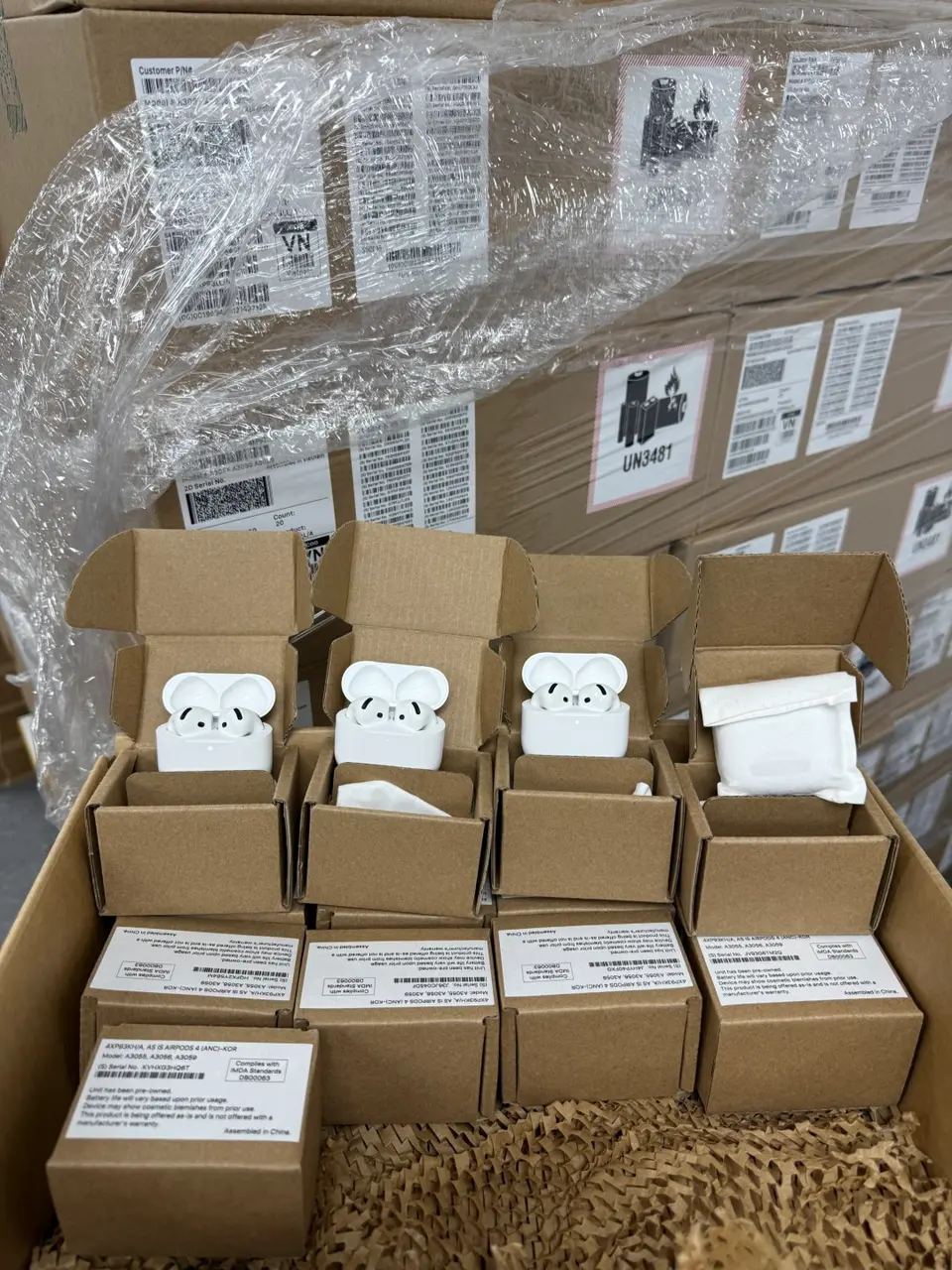 Airpods4（ANC）-P93-Asis 海外版 - LiuDao AirPods stock photo 1
