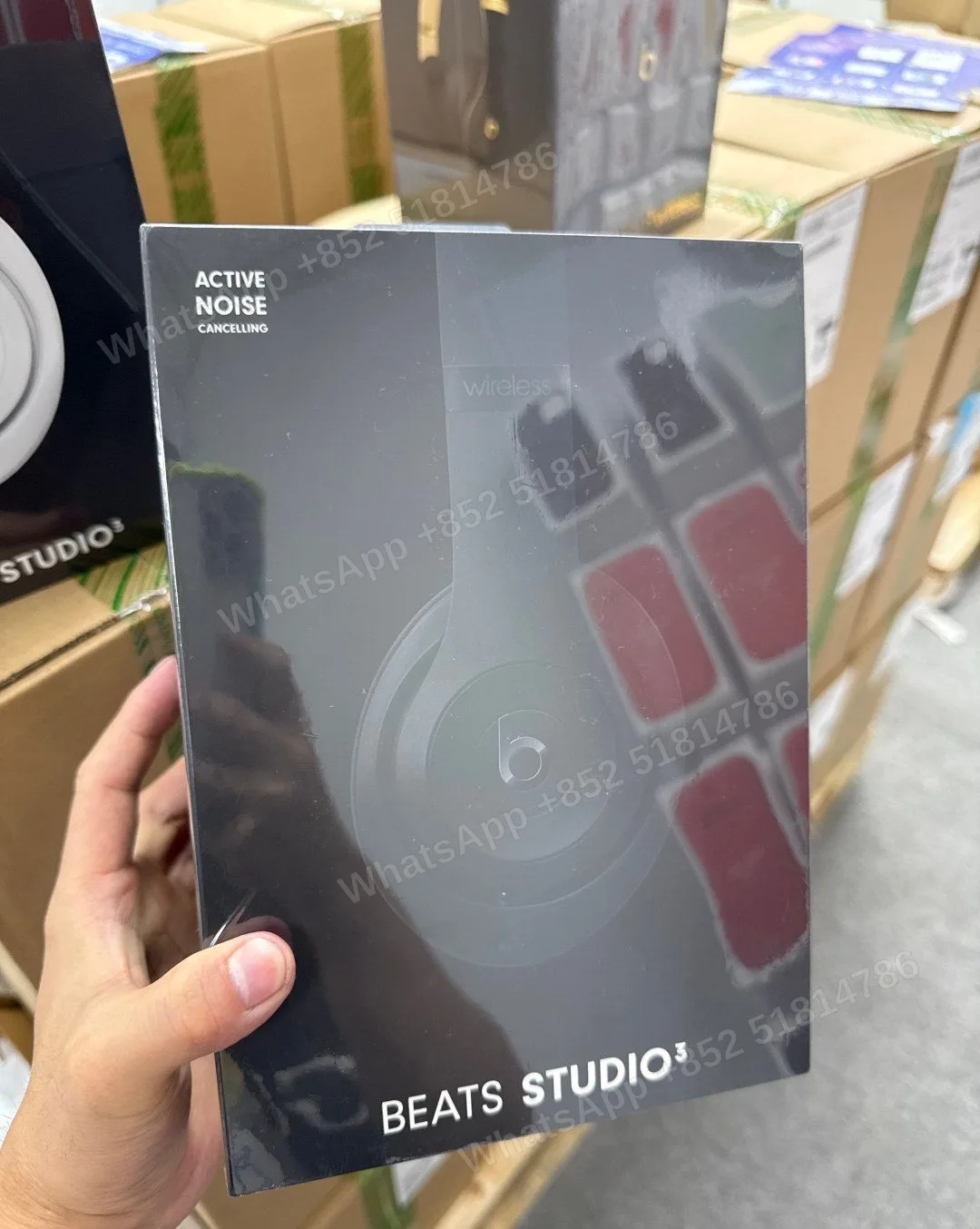 Beats studio3 wirelesss-STUDIO3 WIRELESS_MATTE BLACK-PAC-哑光黑 - LiuDao stock photo 1