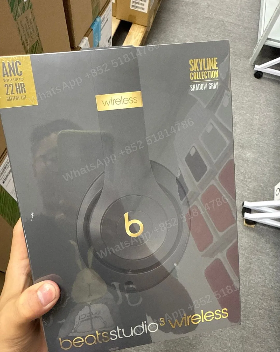 Beats studio3 wirelesss-STUDIO3 WIRELESS_SHADOW GRAY-PAC-阴影灰 - LiuDao stock photo 1