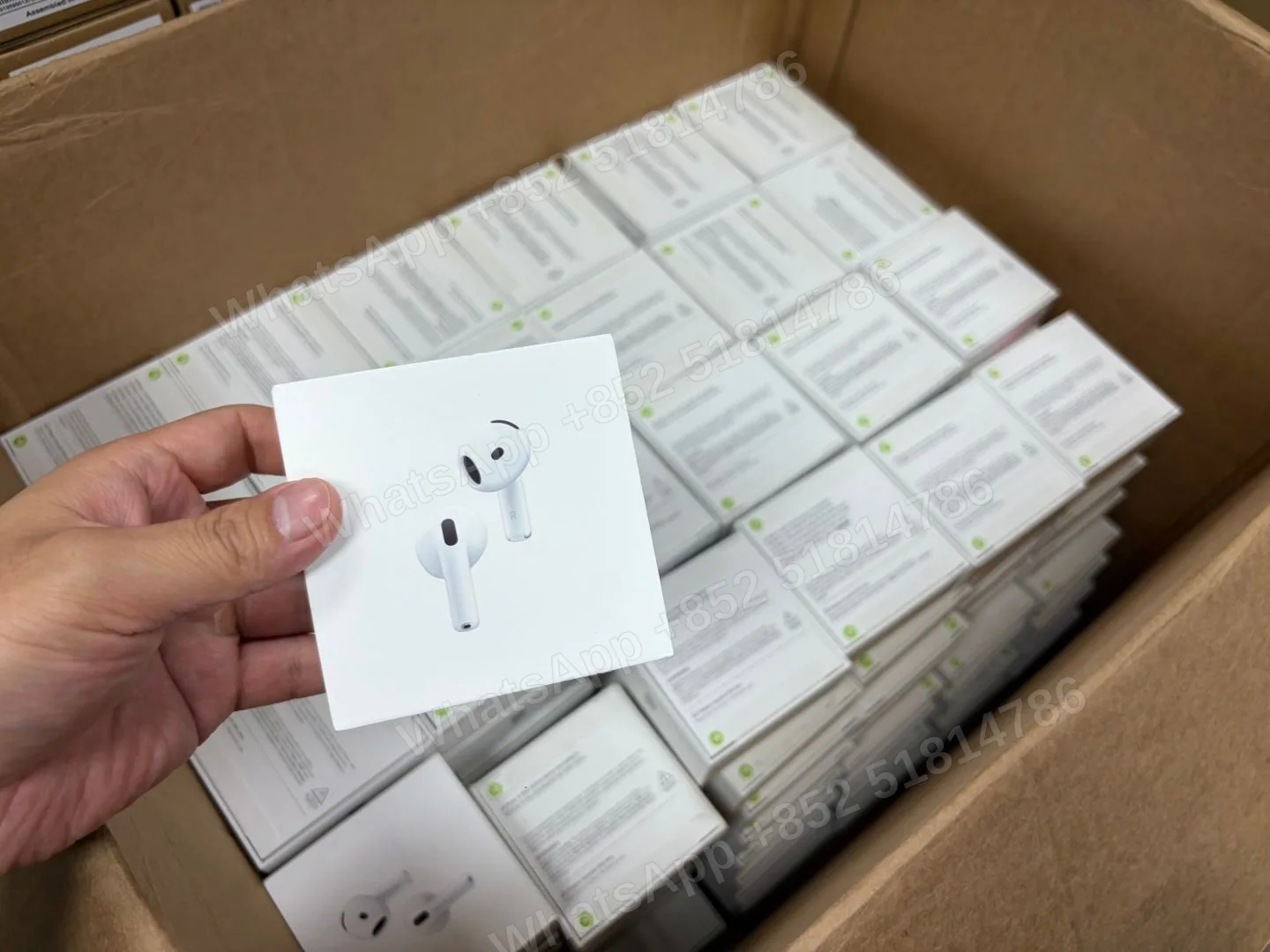 P93 Brand new Airpods4 ANC - LiuDao stock photo 1