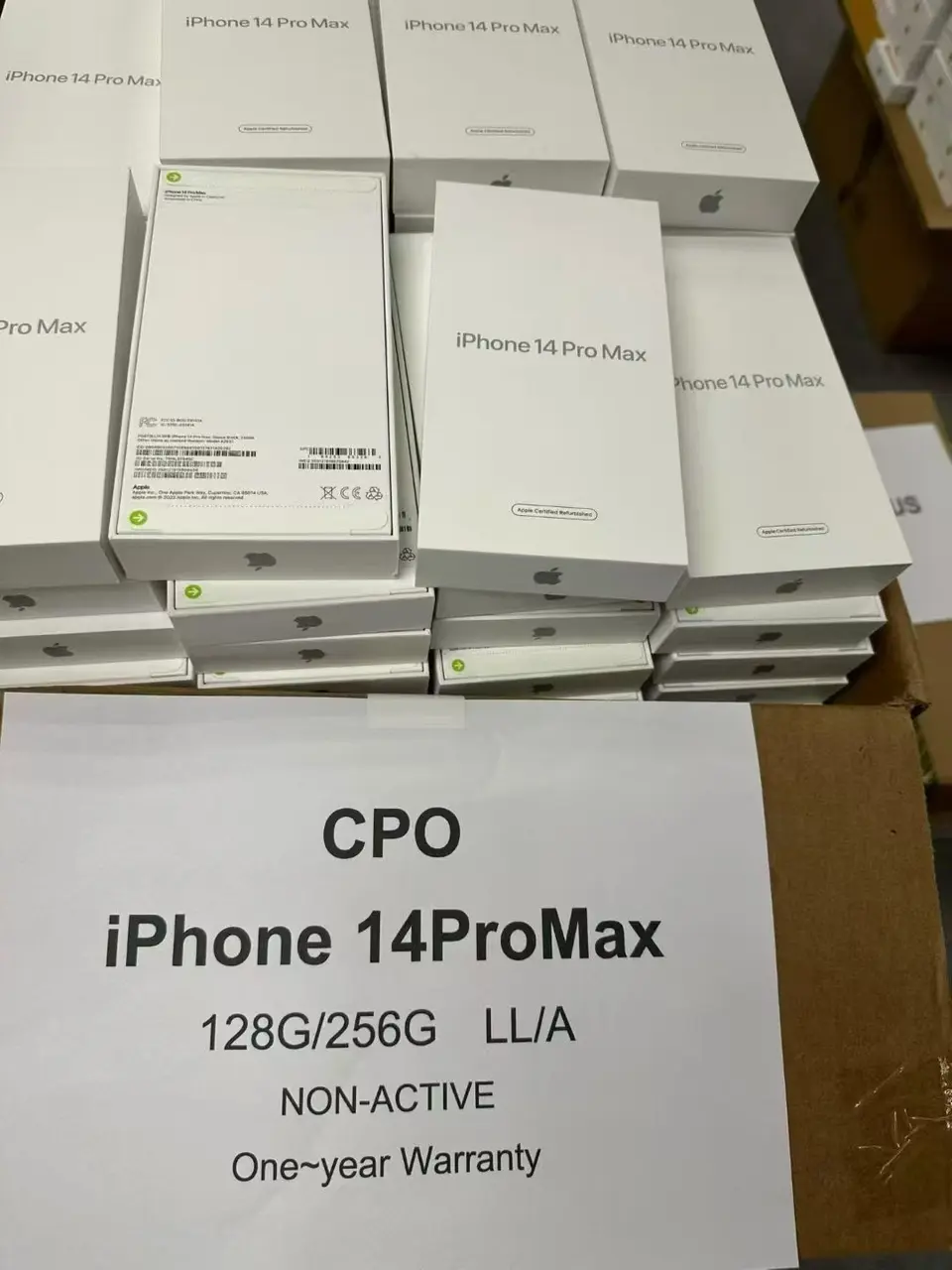 CPO 14proMax 1sim+esim - LiuDao iPhone stock photo 1