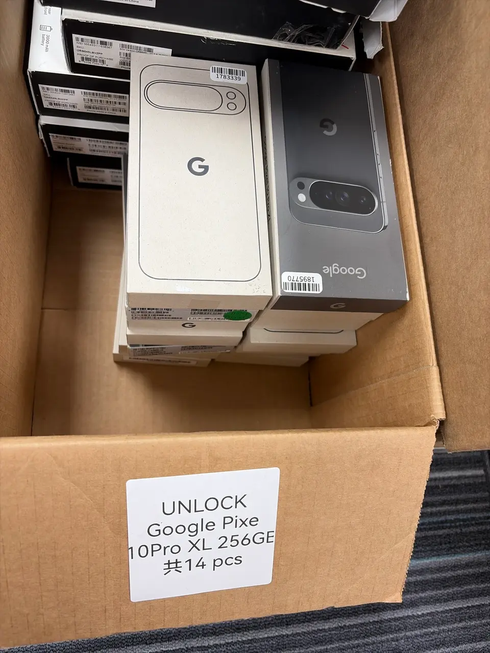Google Pixe 10pro XL 256G 14pcs - LiuDao stock stock photo 1