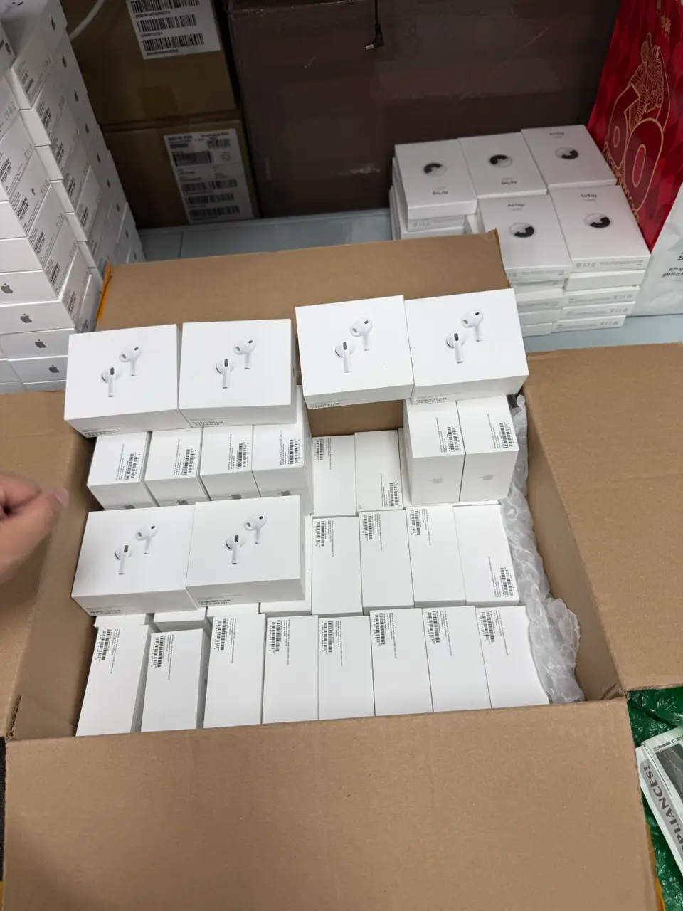HP4 AirPods pro3 Brand new non active LLA - LiuDao AirPods stock photo 1