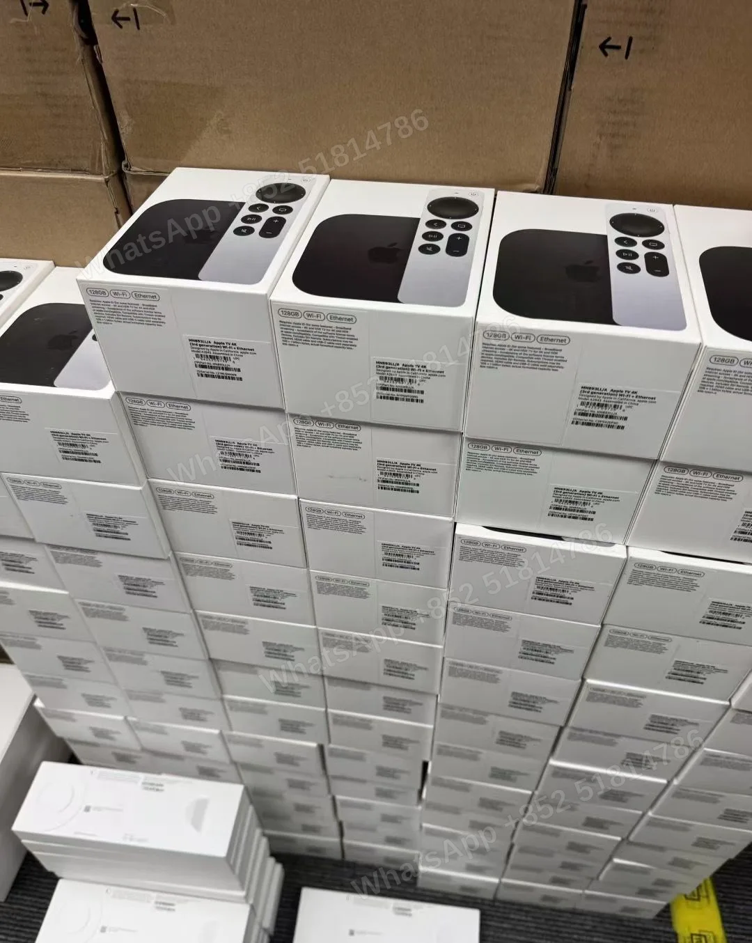 WTS 🇺🇸 4K TV 128G. Ultra2 49mm 🇺🇸IPAD 11 (A16)// Air7 (m3)//M4 ipad pro //mini7 ….iwatch ultra2 - LiuDao stock photo