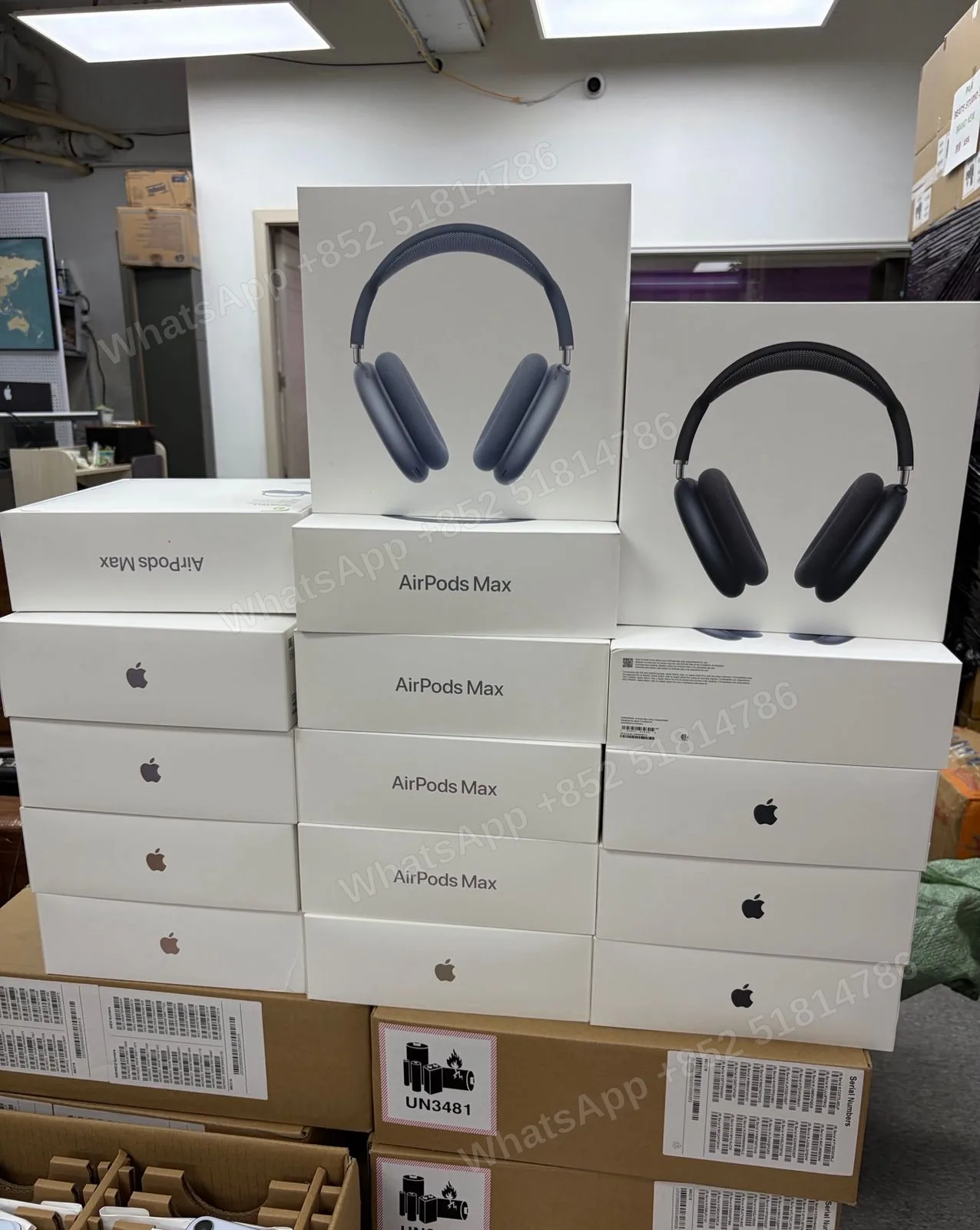 iPad Airpods iPhone Air Macbook Air - LiuDao stock photo 2