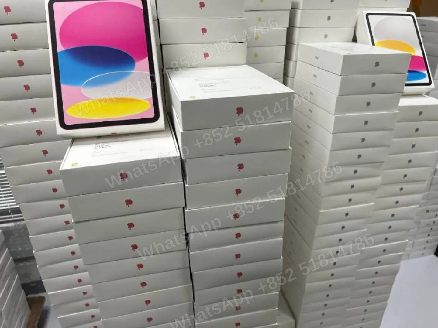 iPad-Brand new-iPad 11（2025）A16-Wi-Fi-A3354-LL-A-256GB-Not Activate - LiuDao stock photo 3