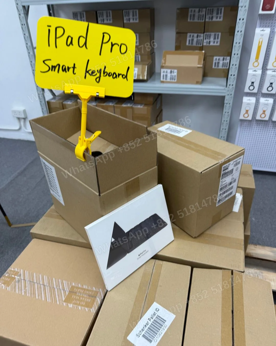全新 IPAD PRO 10.5 智能键盘批发！ 现有 IPAD PRO 10.5 SMART KEYBOARD 全新现货，完美适配 iPad 7 - 9、iPad Air 3、10.5 英寸 iPad Pro。库存详情：德版（MPTL2C