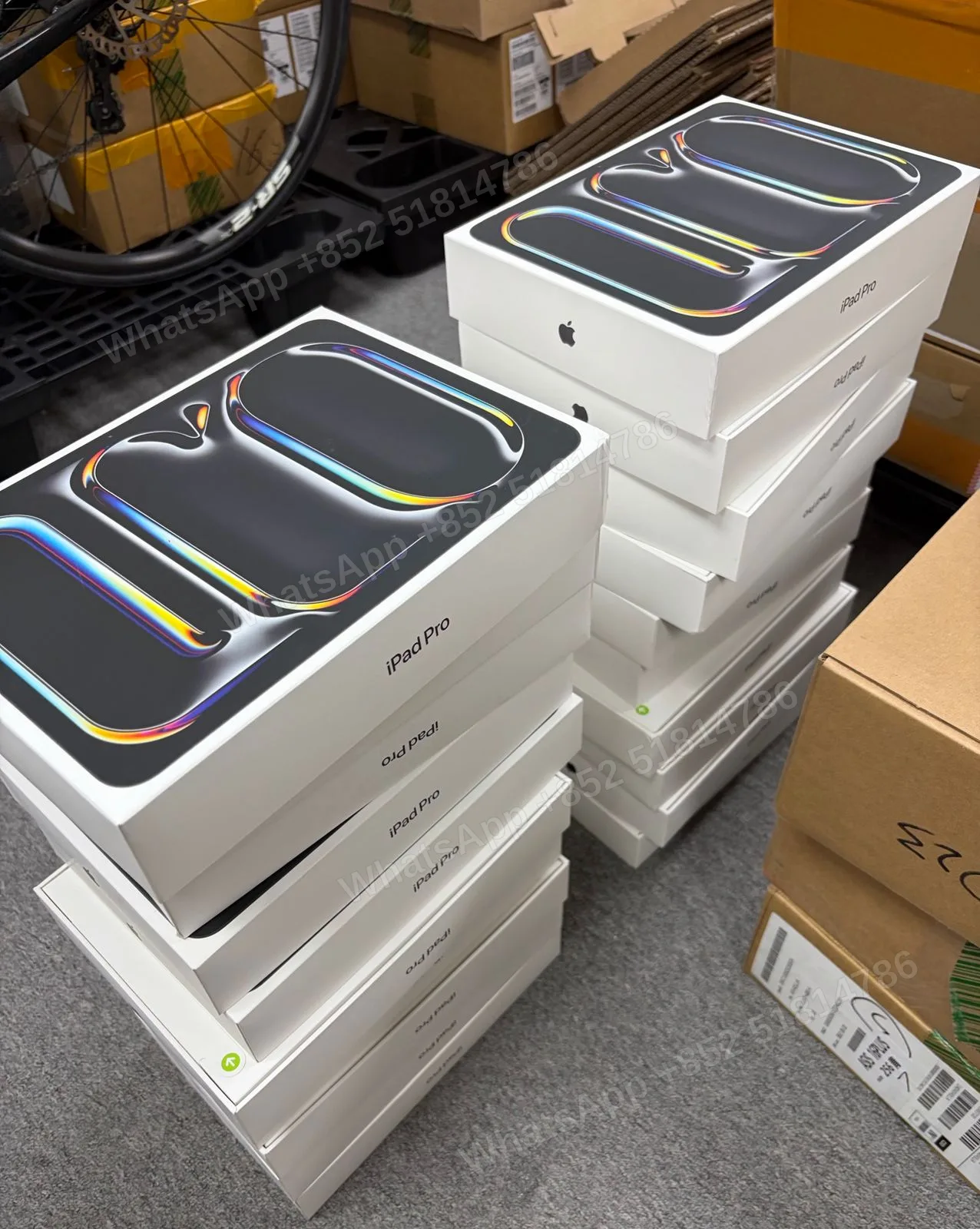 iPad pro m5 - LiuDao stock photo 1