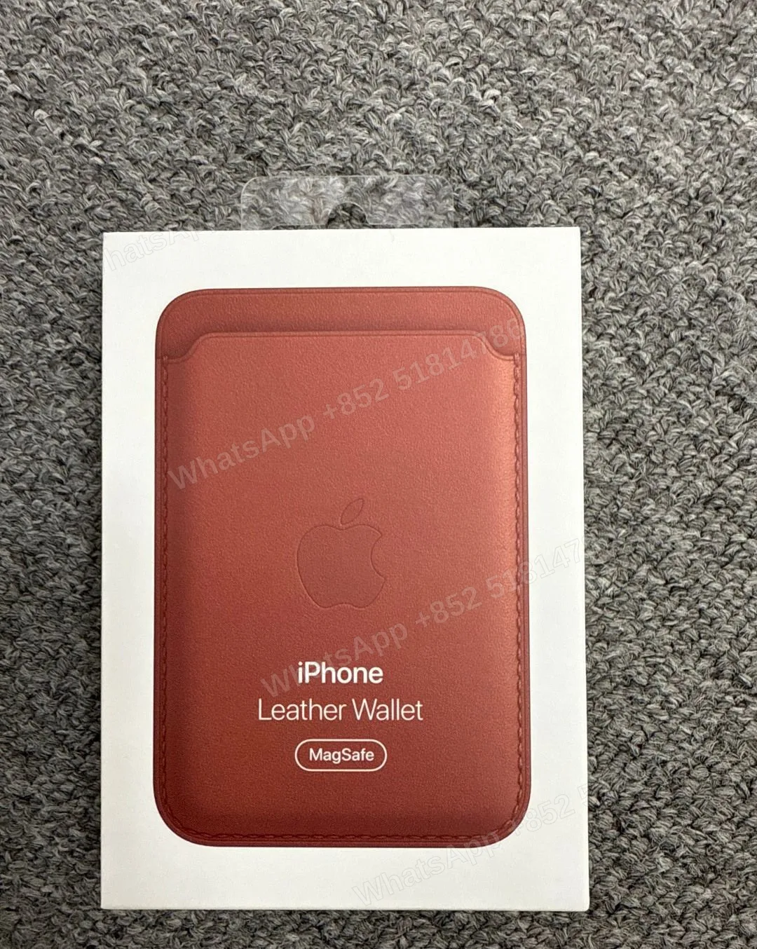 iPhone 一代卡包 丹霞色 - LiuDao stock photo 1