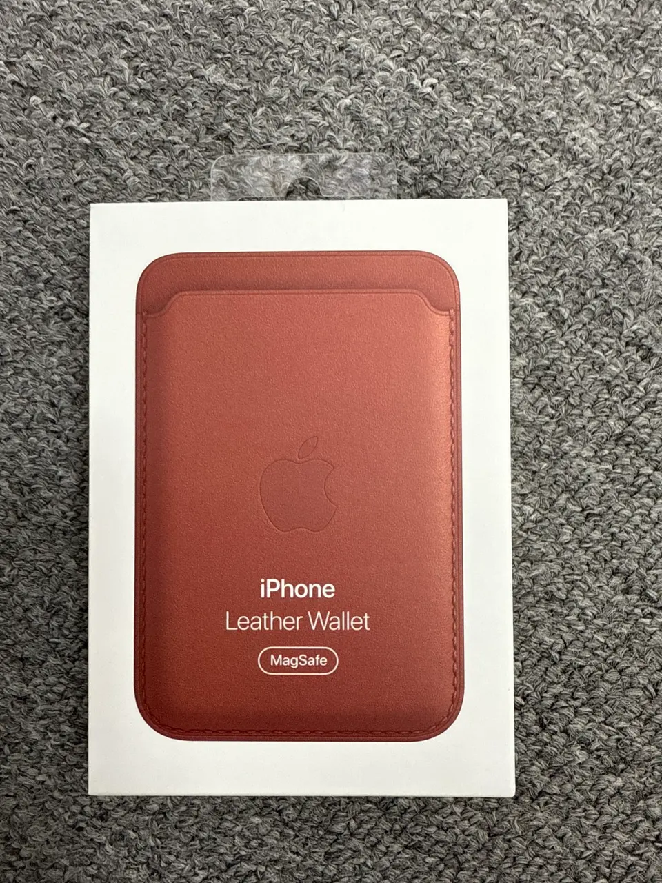 iPhone 一代卡包 丹霞色 - LiuDao iPhone stock photo 1