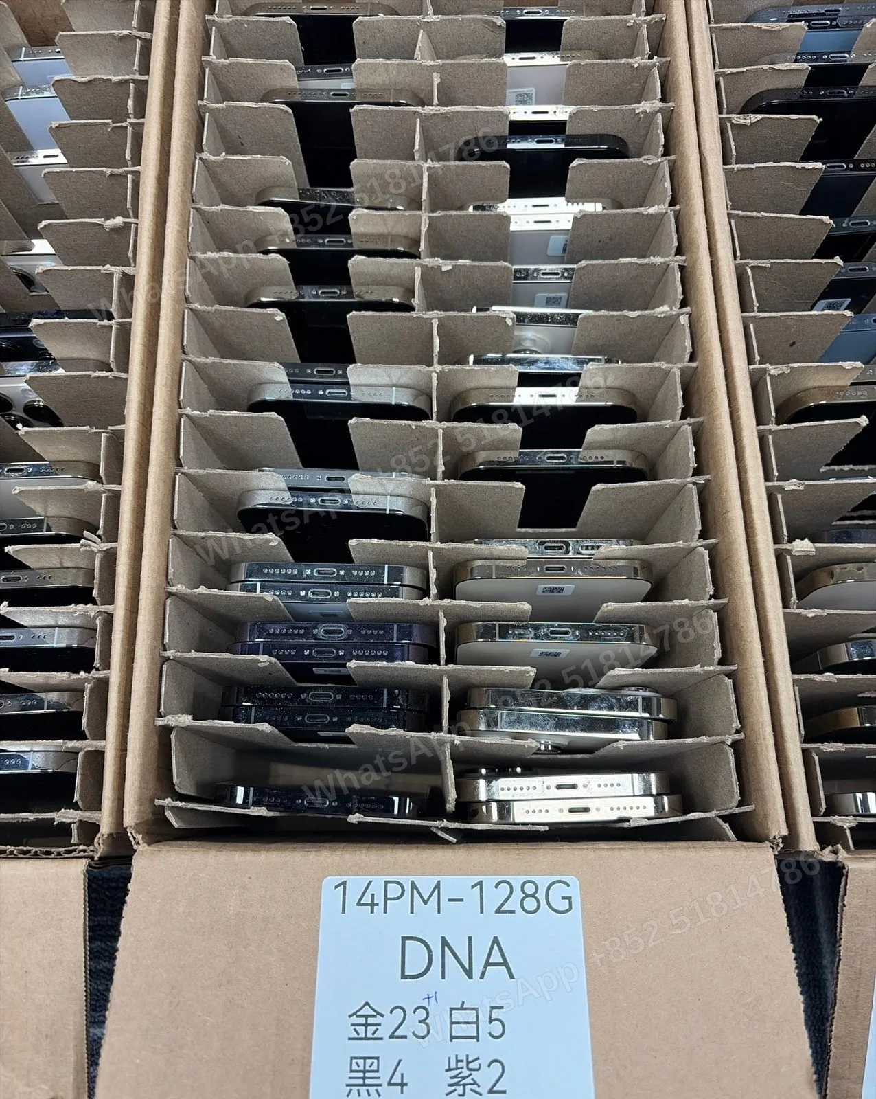 iPhone 14promax 128G DNA 34pcs - LiuDao stock photo 1