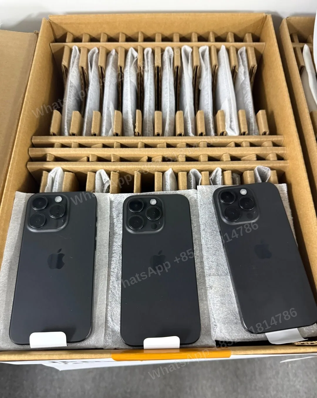 iPhone 15Pro ASIS LLA 128/256/512 - LiuDao stock photo 3