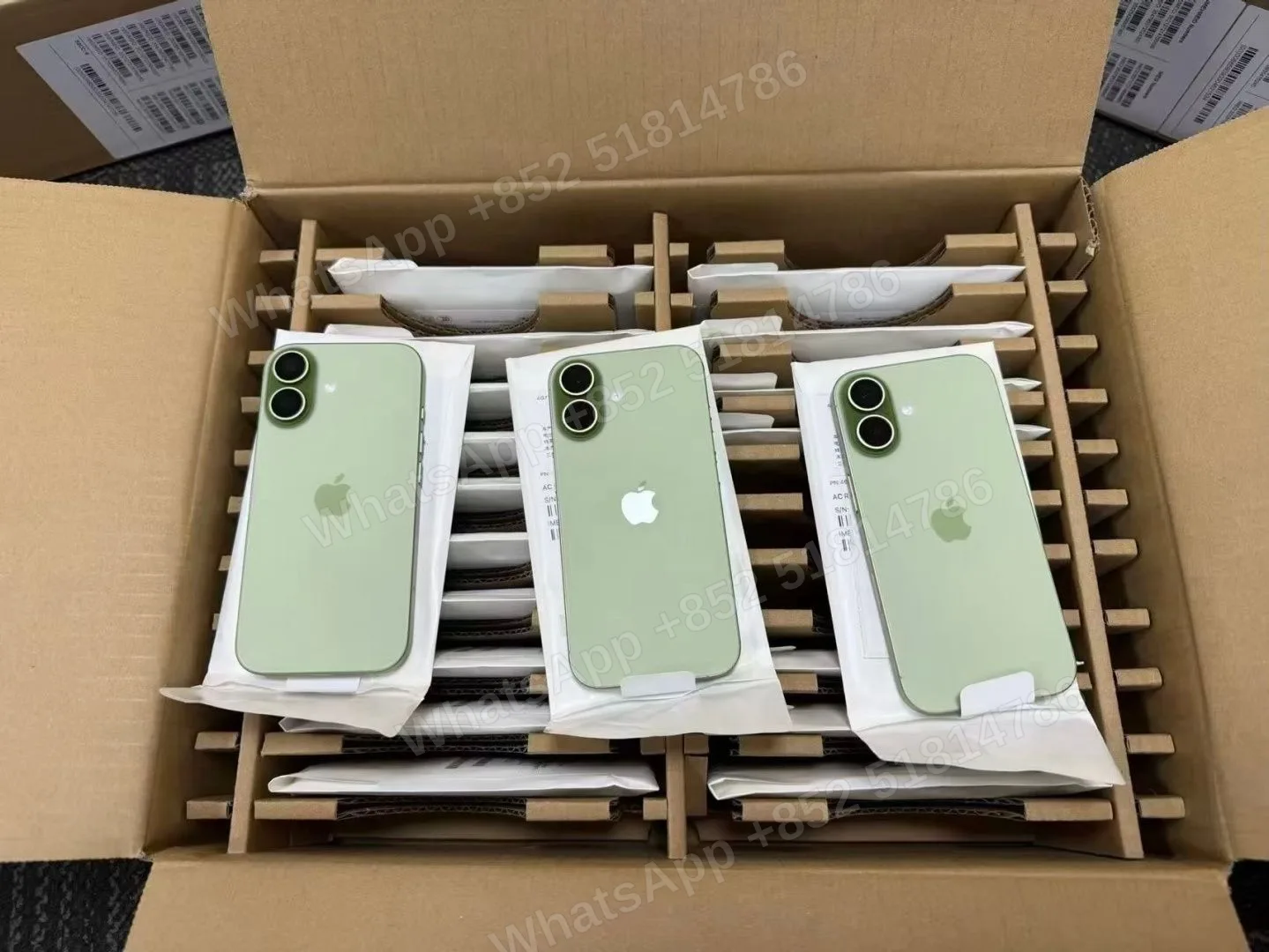 iPhone 17 ASIS 电池100% Pin 100% ASIS 17 2 sim CH/中国 已激活 Activated - LiuDao stock photo 1