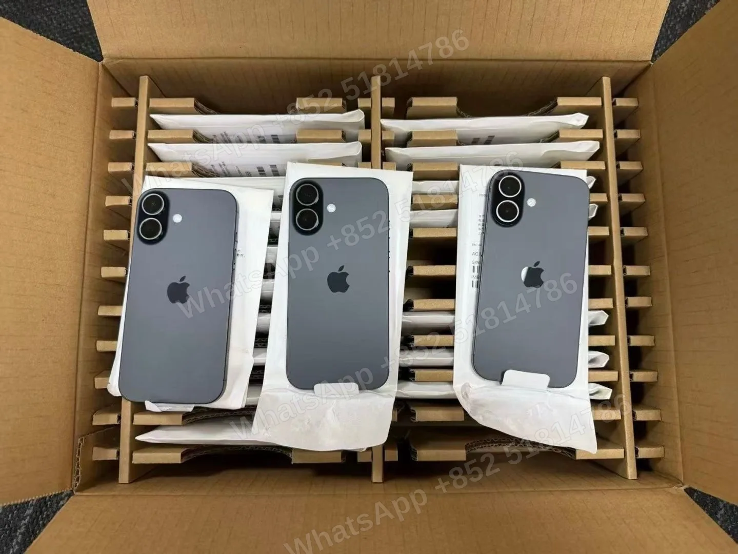 iPhone 17 ASIS 电池100% Pin 100% ASIS 17 2 sim CH/中国 已激活 Activated - LiuDao stock photo 4