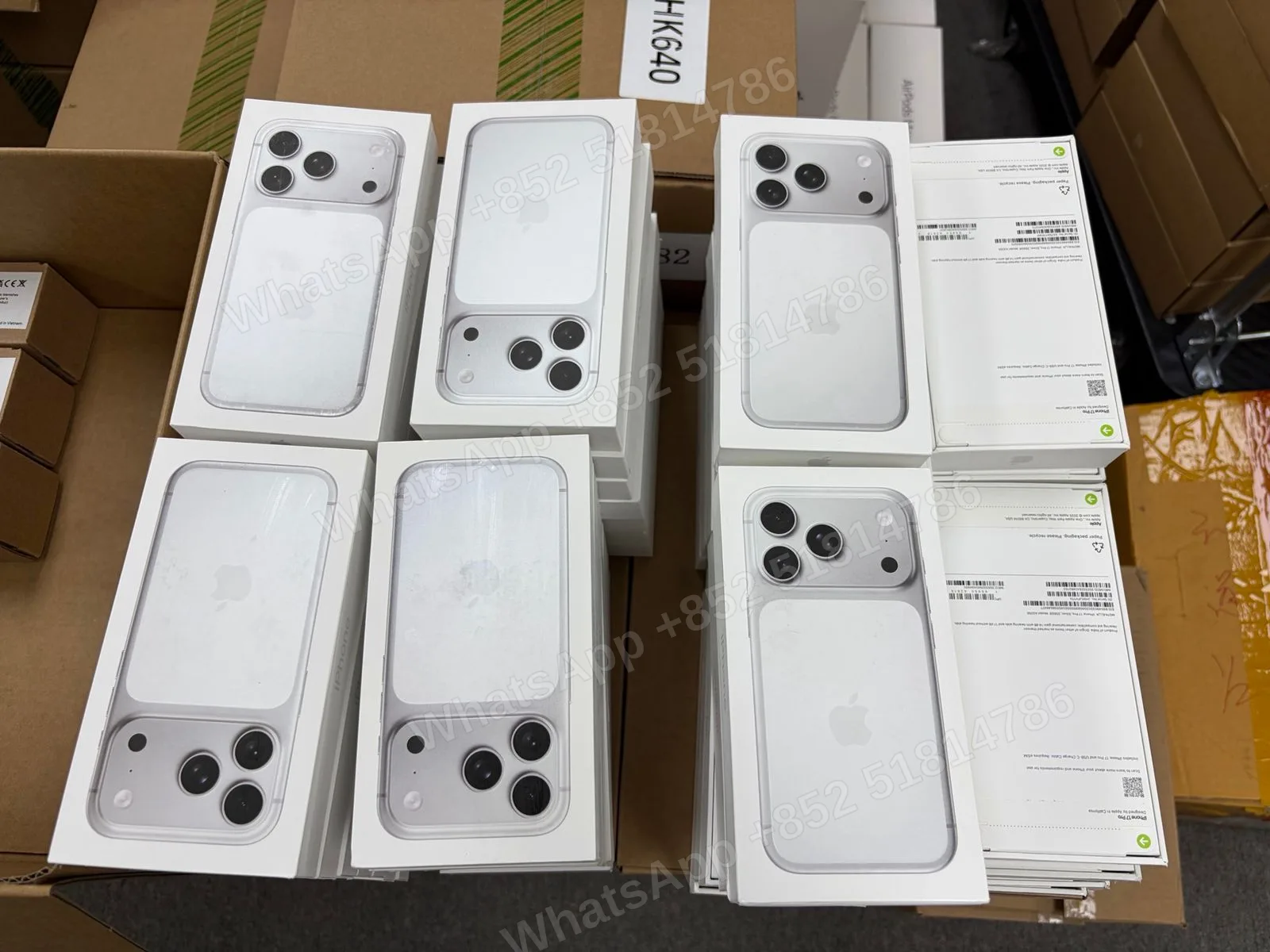 iPhone 17pro LLA 256 - LiuDao stock photo 1