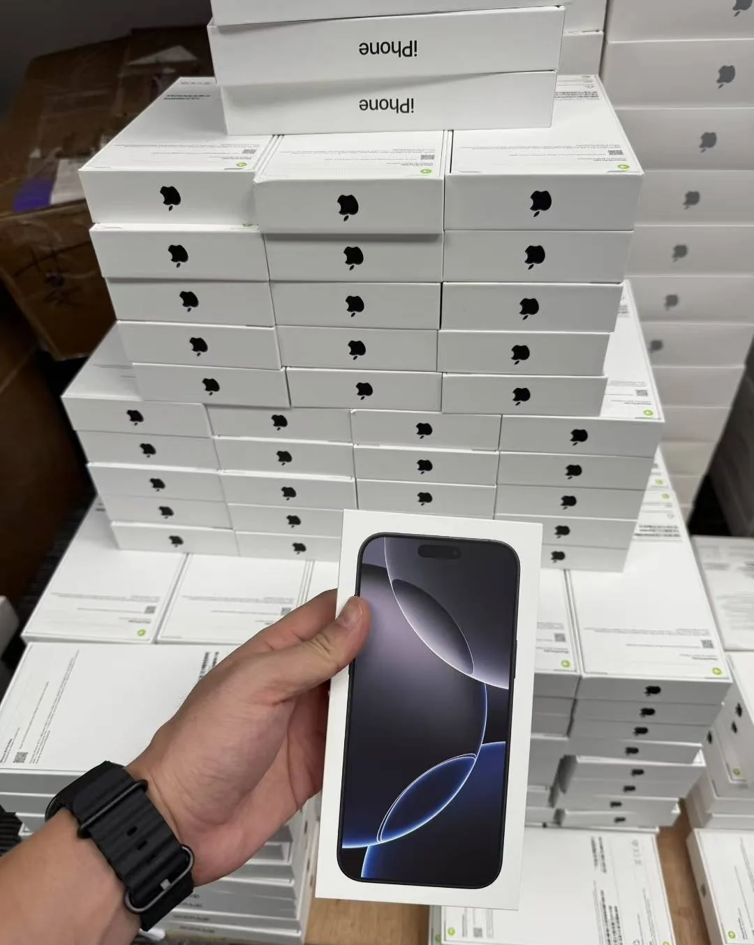 iPhone (1sim) 16 pro max - LiuDao iPhone stock photo 1