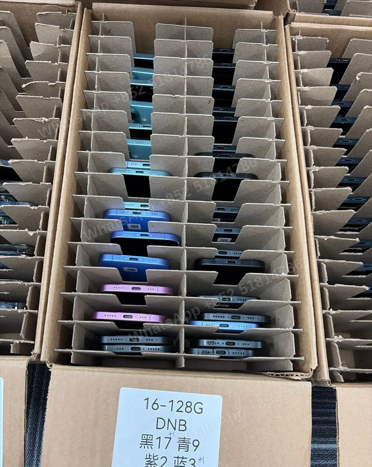 iPhone16 128G DNB 31pcs - LiuDao stock photo 1