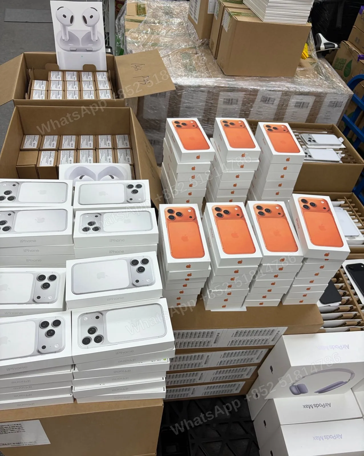 iPhone17 pro LLA 256 Brand new sliver 53 orange 53 - LiuDao stock photo 1