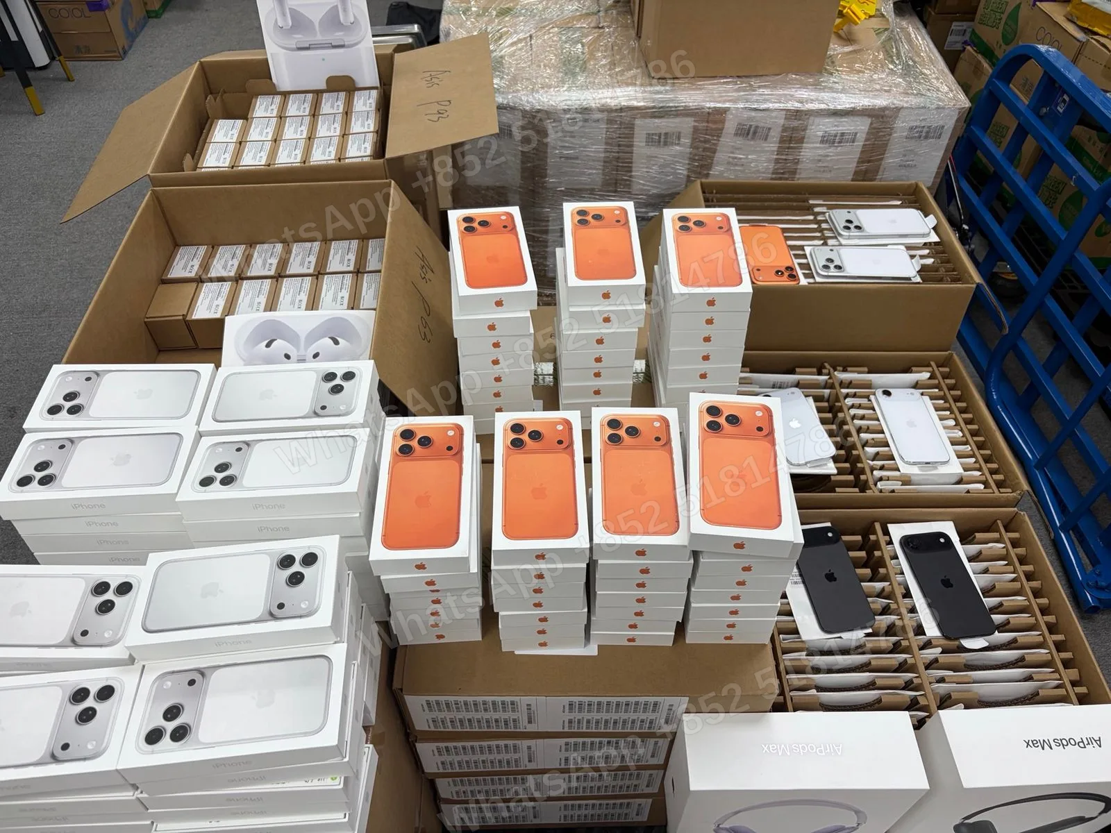 iPhone17 pro LLA 256 Brand new sliver 53 orange 53 - LiuDao stock photo 2