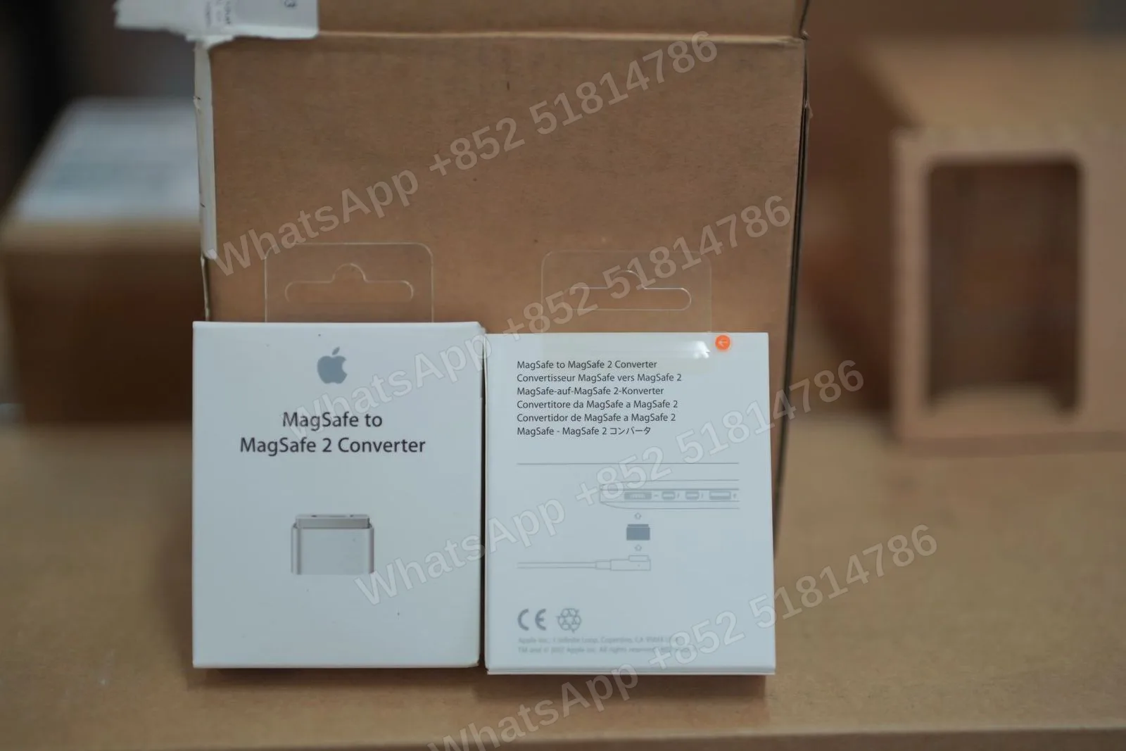MagSafe to MagSafe 2 Converter - LiuDao stock photo 1