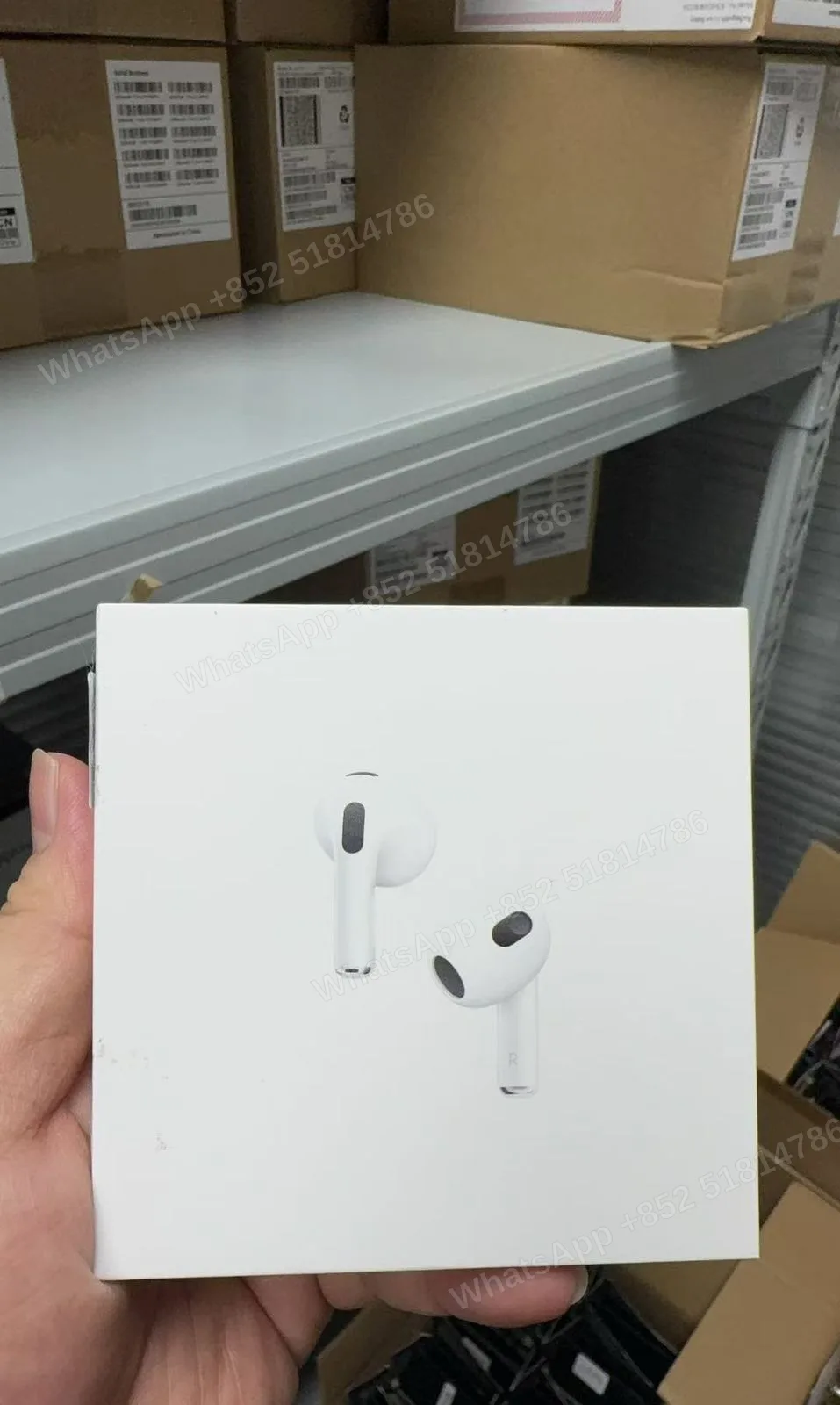 NY3 MPNY3CH/A AirPods (3rd generation) Designed by Apple in California apple.com Made in China Model A2565/A2564/A2897 -