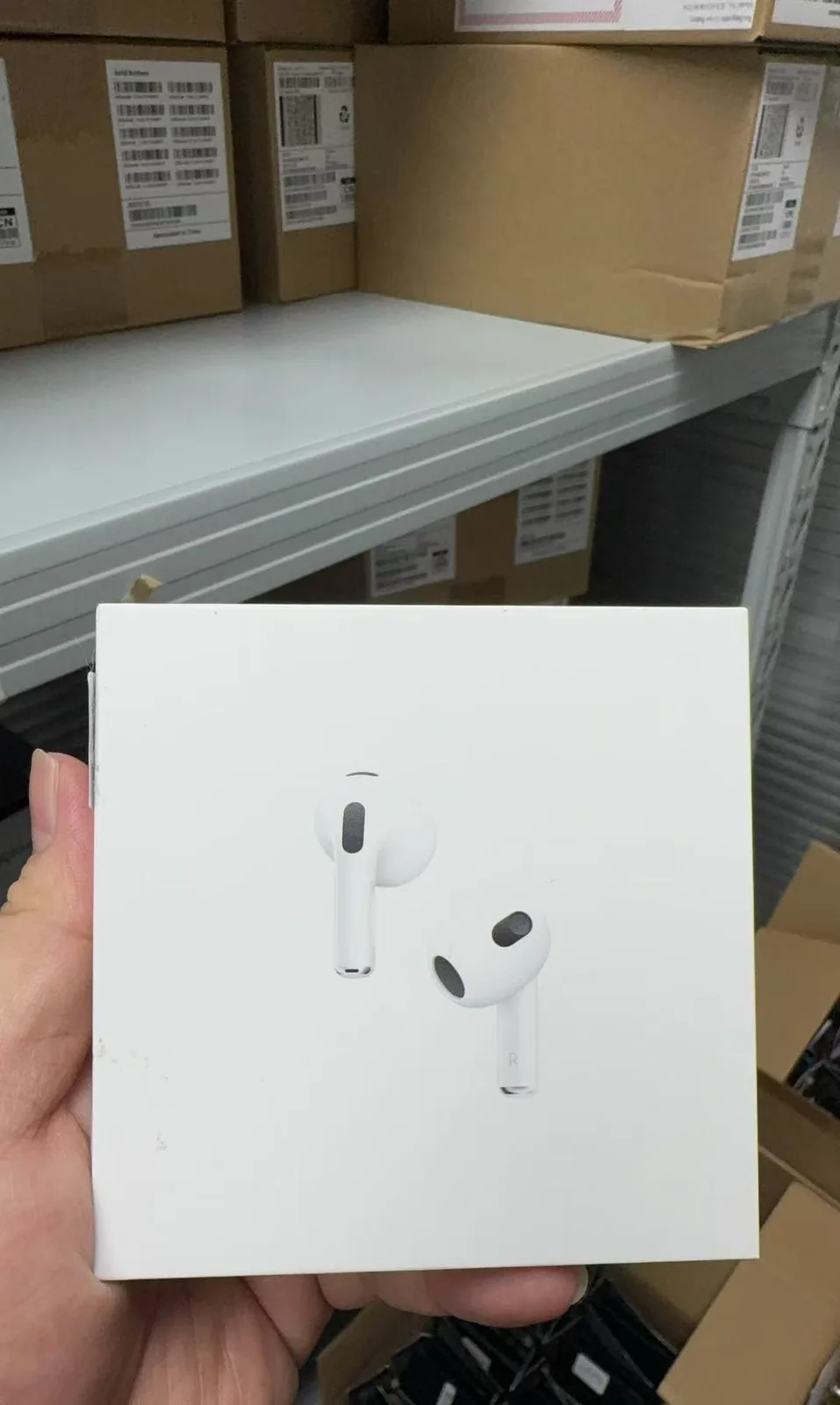 MPNY3CH/A AirPods (3rd generation) - LiuDao AirPods stock photo 1