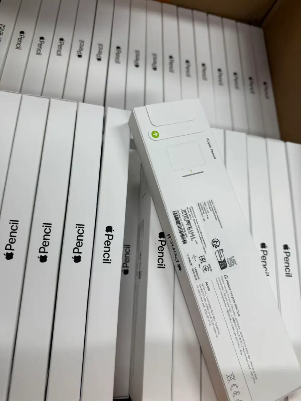 pencil 2 USA Brand new - LiuDao Apple Pencil stock photo 1