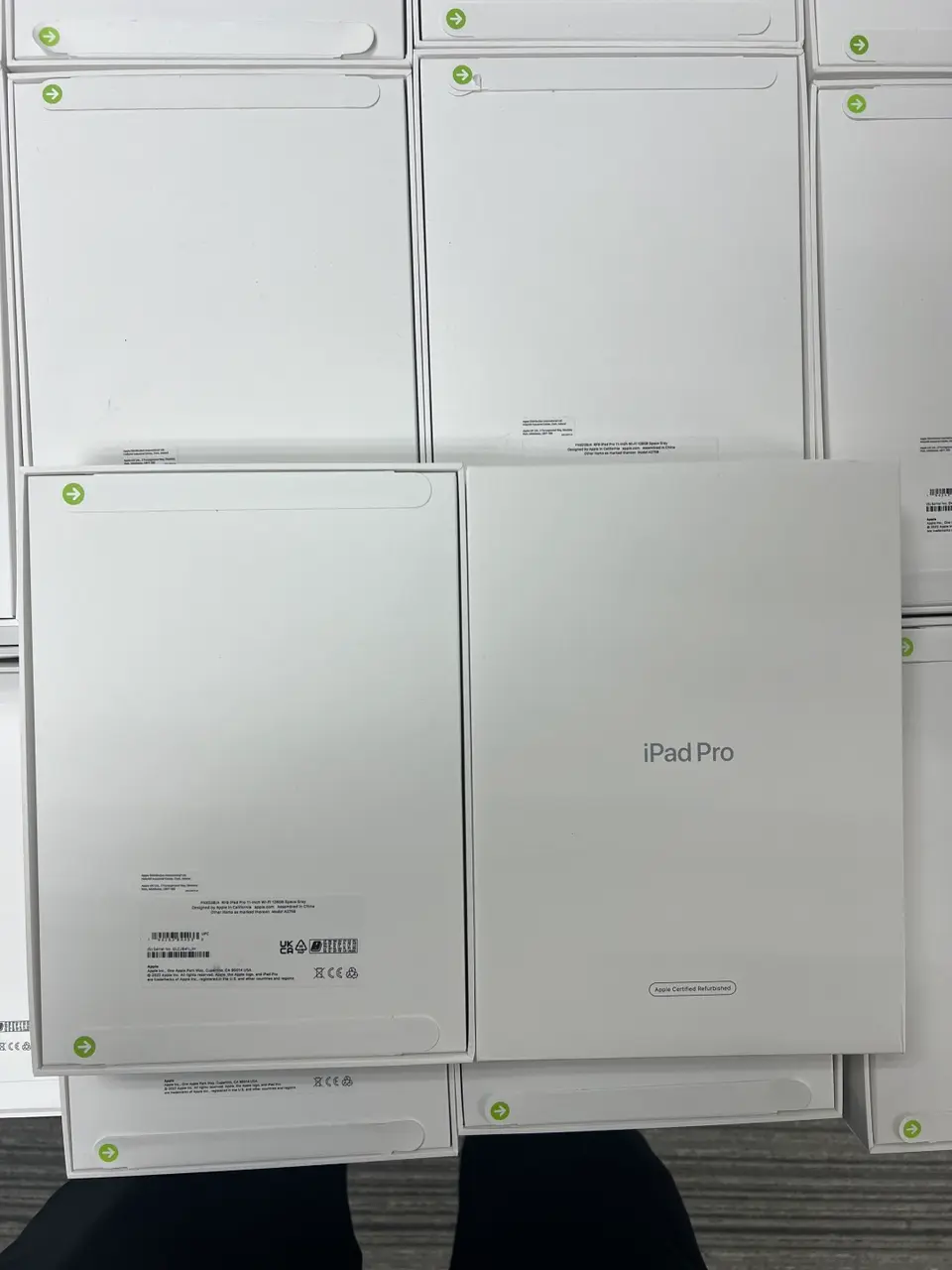Tablets(平板電腦)-CPO-iPad Pro 11-inch Gen 4（2022）M2-Wi-Fi-A2759-B-A-128GB-Not Active - LiuDao iPad stock photo 1